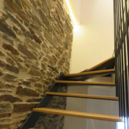 Apartahotel Armanya 3 Lugo