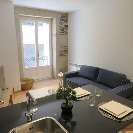 Armanya 3 아파트호텔 루고