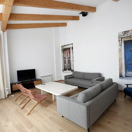 Armanya 3 Apartahotel