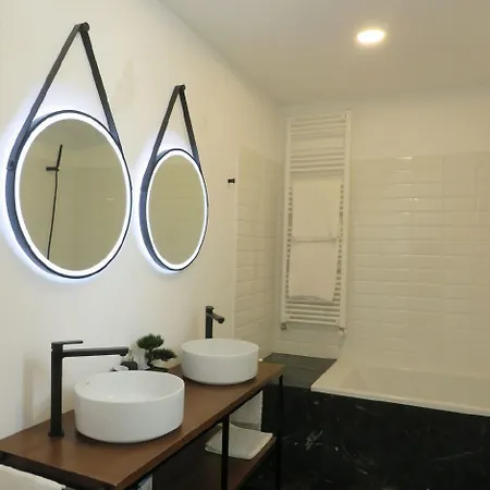 Aparthotel Armanya 3 Lugo