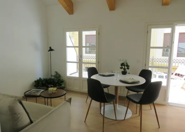 Apartahotel Armanya 3