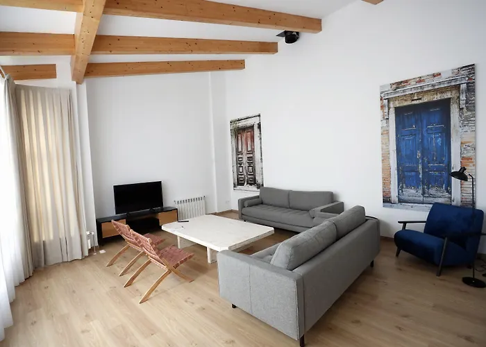 Armanya 3 Apartahotel